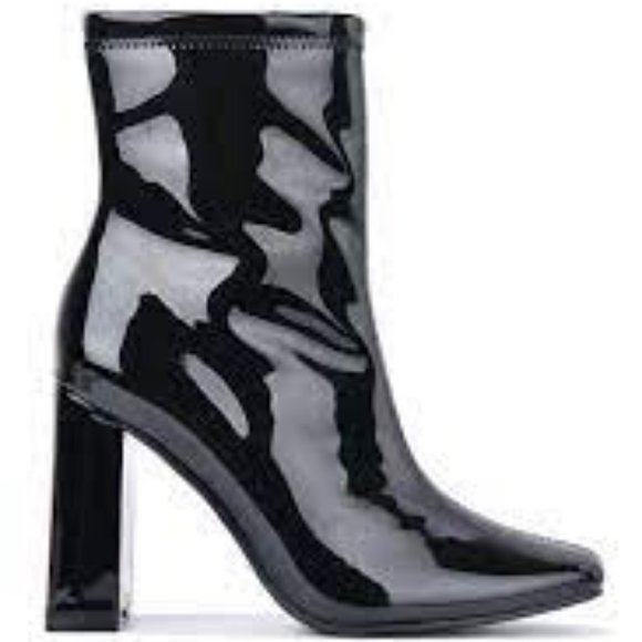 NWT CAPE ROBBIN BELINDA BLOCK HEEL SQUARE TOE BLACK ANKLE BOOTS 5.5 & 8‎
